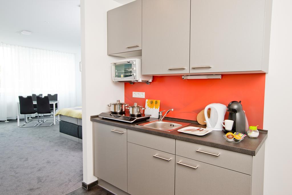 Design Sleepy Cologne Aparthotel Exterior photo