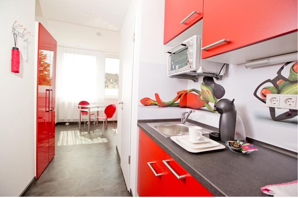 Design Sleepy Cologne Aparthotel Exterior photo